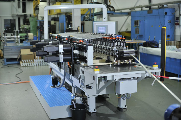 Rollprofilieranlage